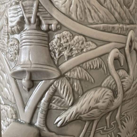 Avon Collectible "America The Beautiful" Stein - Picture 6 of 11